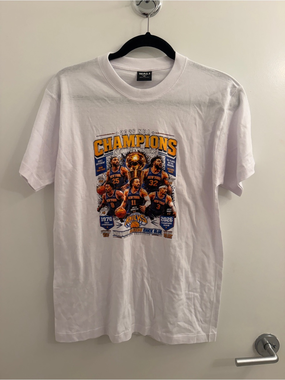 x New York Knicks 2026 Champions White Graphic T-Shirt